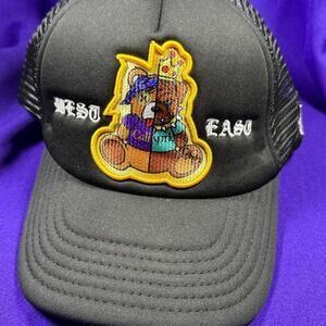 vintage Black Rocawear “West East” Trucker cap